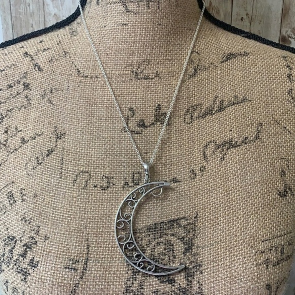Magnabilities Silver Crescent Moon with Chain